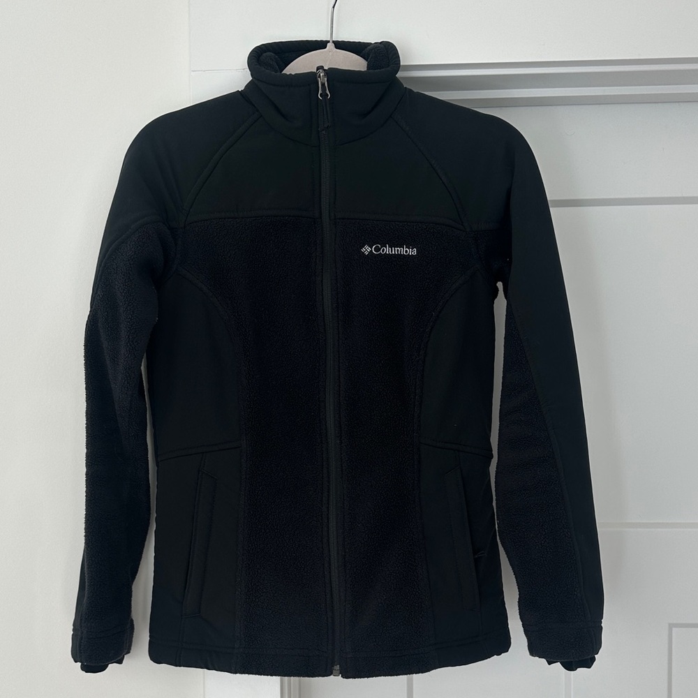 Columbia Black Full-Zip Jacket